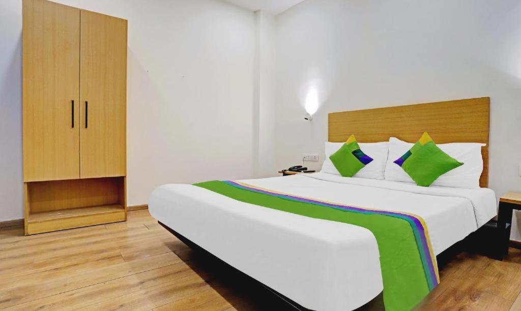 Hotel Orient Avenue Nagpur Extérieur photo