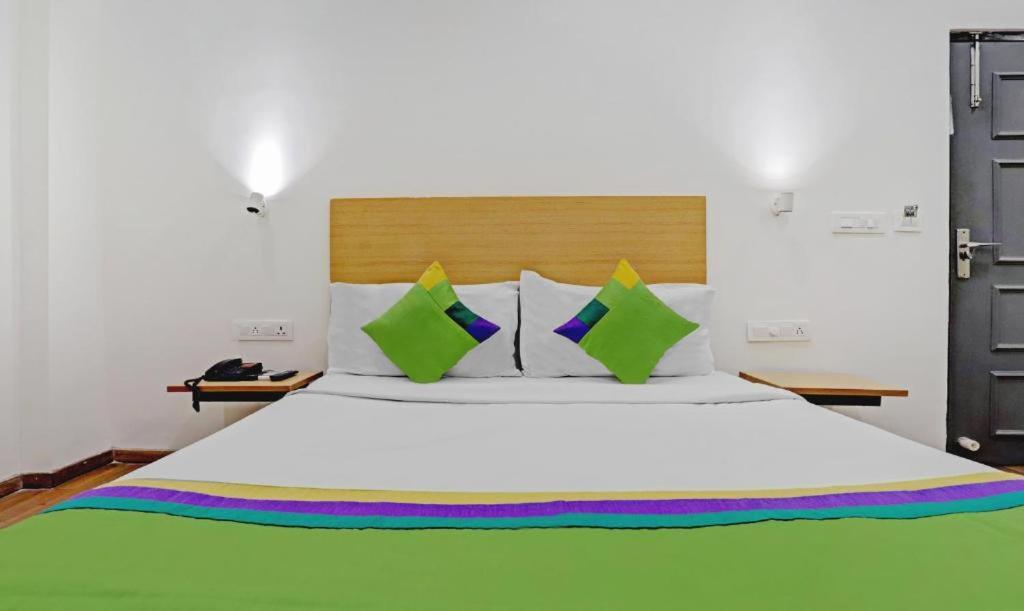 Hotel Orient Avenue Nagpur Extérieur photo
